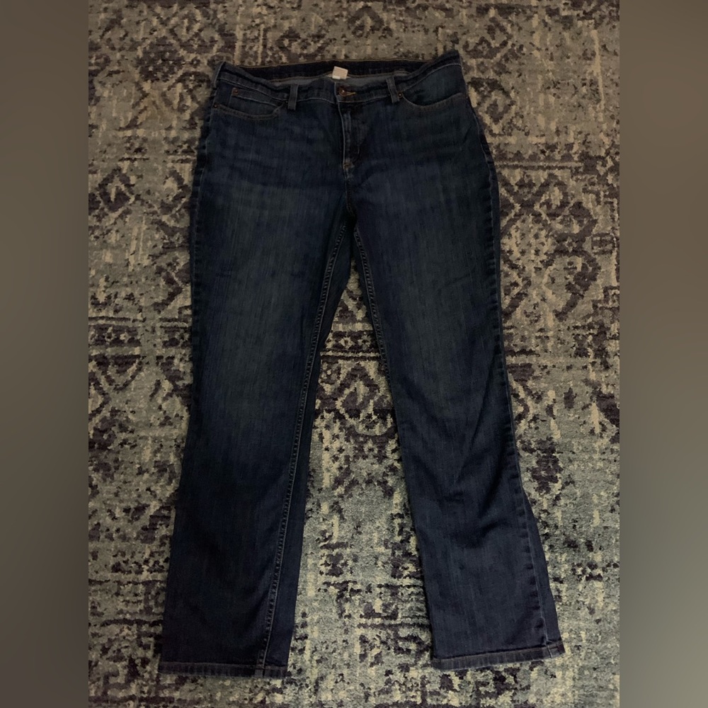 Duluth trading company, size 14, great condition.